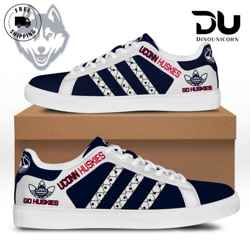 Uconn Huskies Basketball Stan Smith